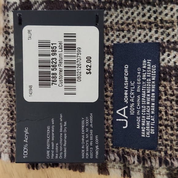 New John Ashford Plaid Winter Scarf Fringe Ends - Picture 2 of 3